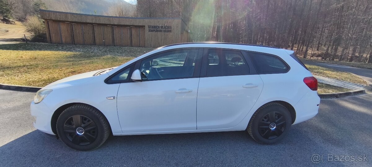 Opel Astra ST 1.7CDTi 92kw - 19