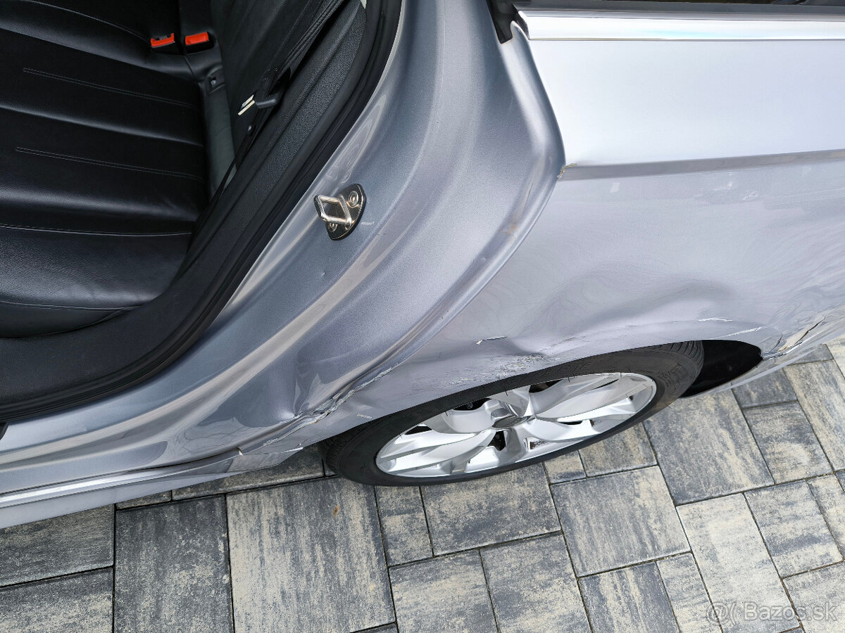 Audi A6 Avant quattro 3.0 TDI rok 2016 - 19