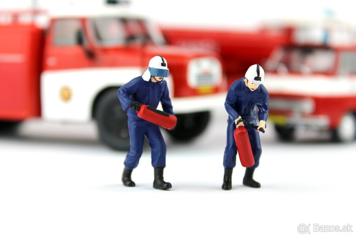 Ručne malované figúrky hasičov 1:43 - 19