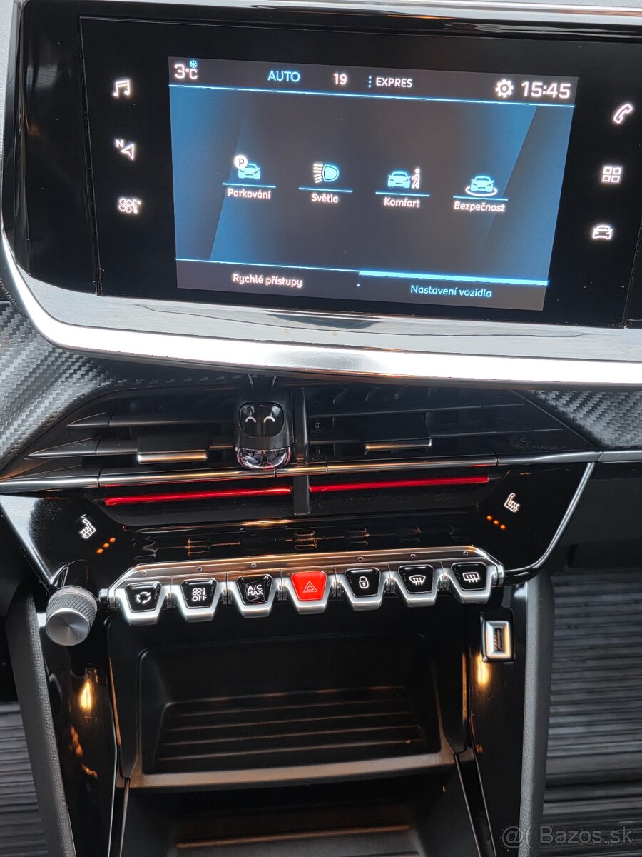 Peugeot 208 1.2 PureTech,kúpené na SK - 19