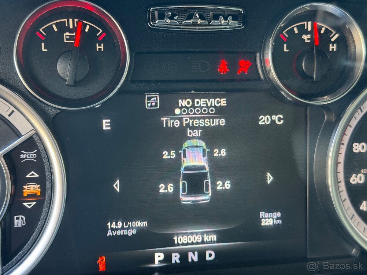 Dodge Ram 1500 Classic 2023 Hemi 5,7 - 19