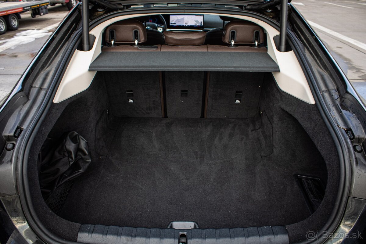 BMW i4 eDrive 40 SOH 95% MY24, Nelakované, HUD, Harman, DPH - 19