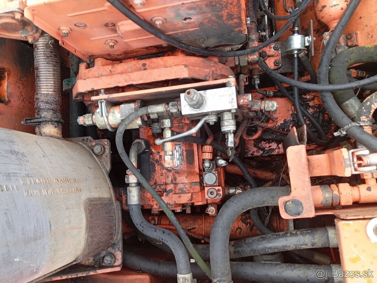 Kolesovy Bager ATLAS TEREX 1104 12T s TP - 19