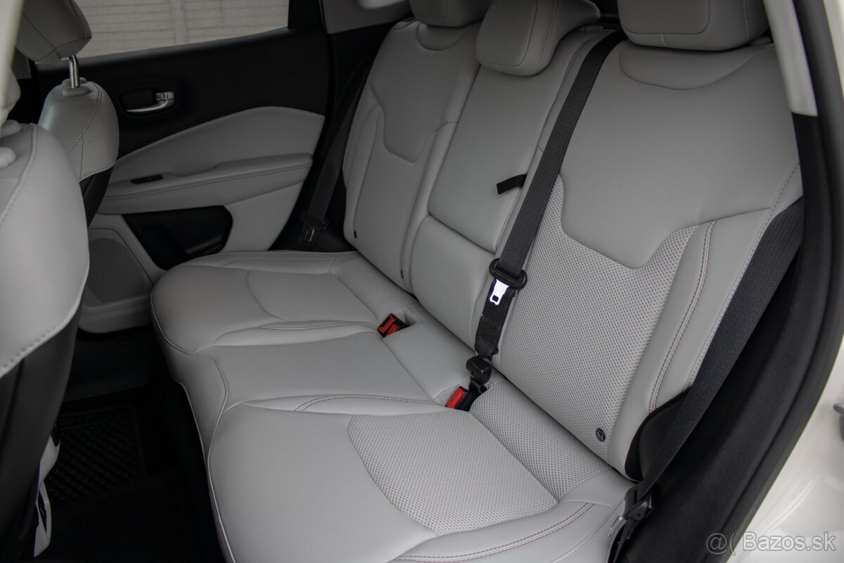 Jeep Compass 1.4i MultiAir 4WD Limited 125kW AT/9 - 19