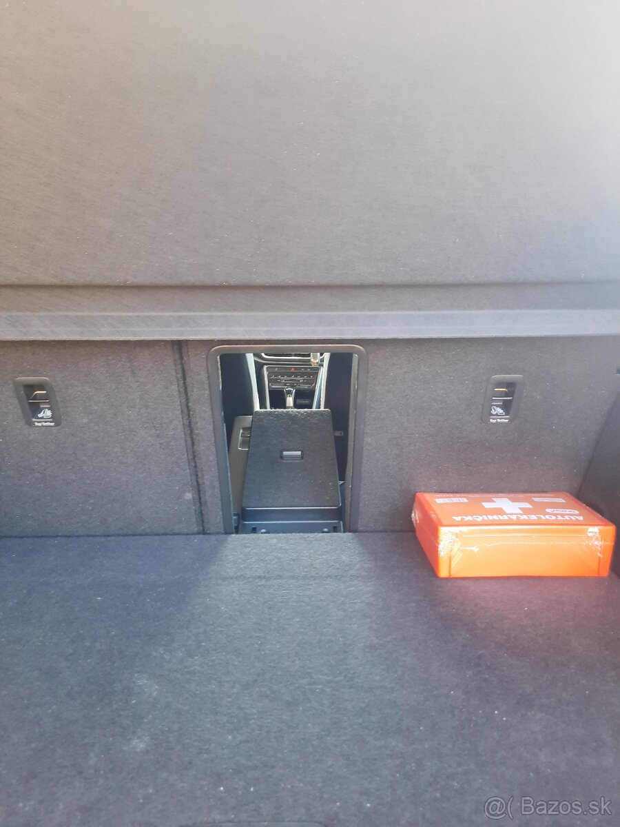 Predám Volkswagen T-Roc 2.0 DTT, DSG A7 - 19