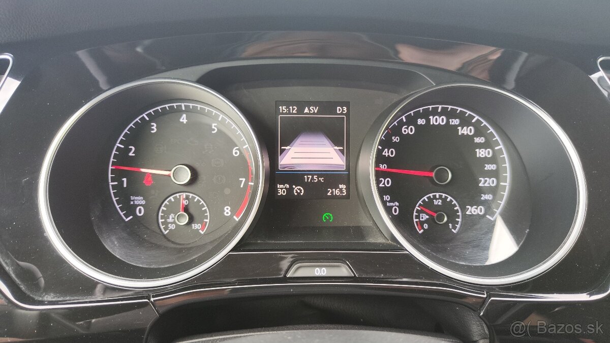 2017 Touran nový model, tsi 110kw,dsg 7st, top výbava - 19