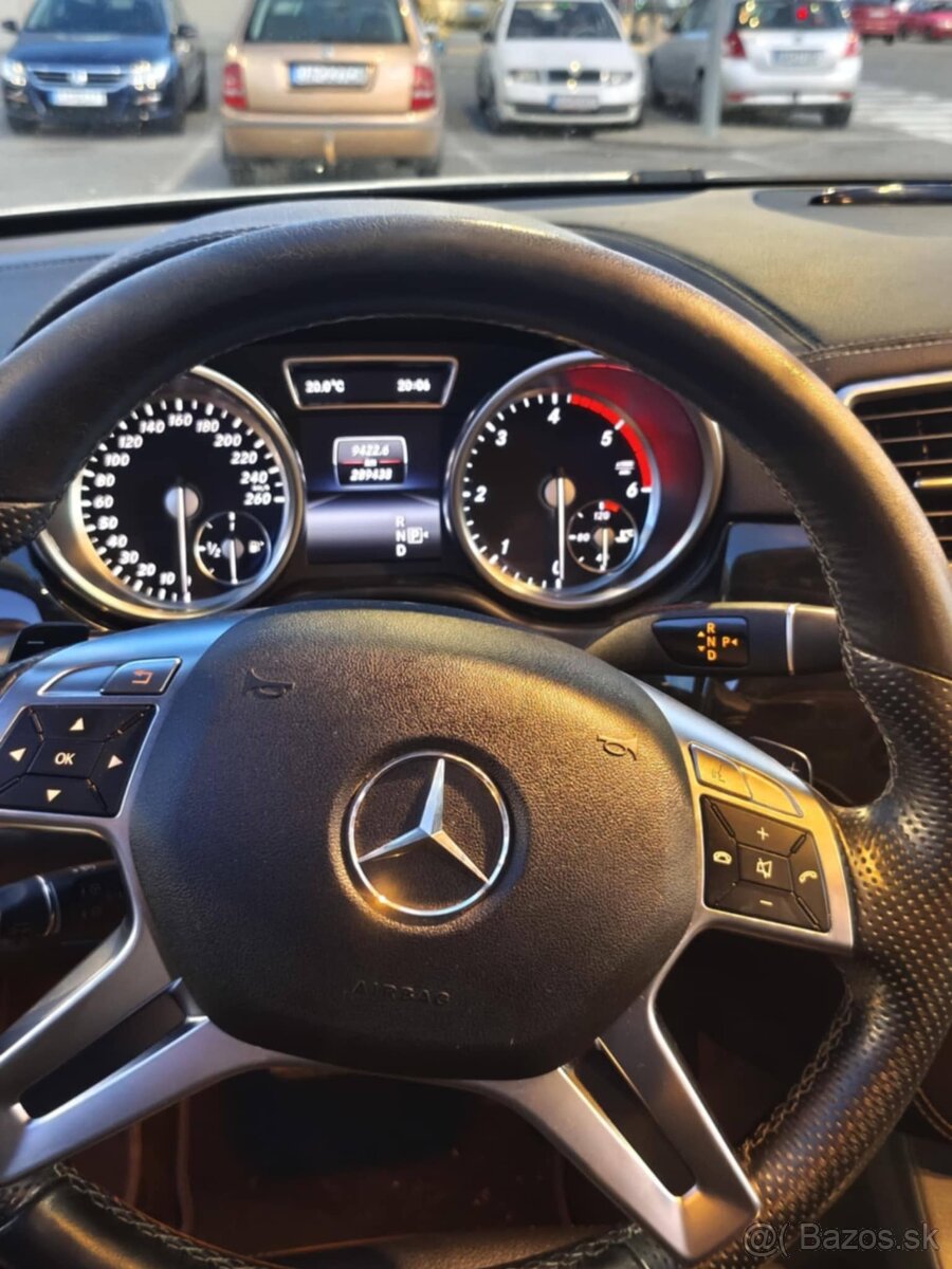 Mercedes-Benz ML trieda 350 BlueTEC 4matic AMG - 19