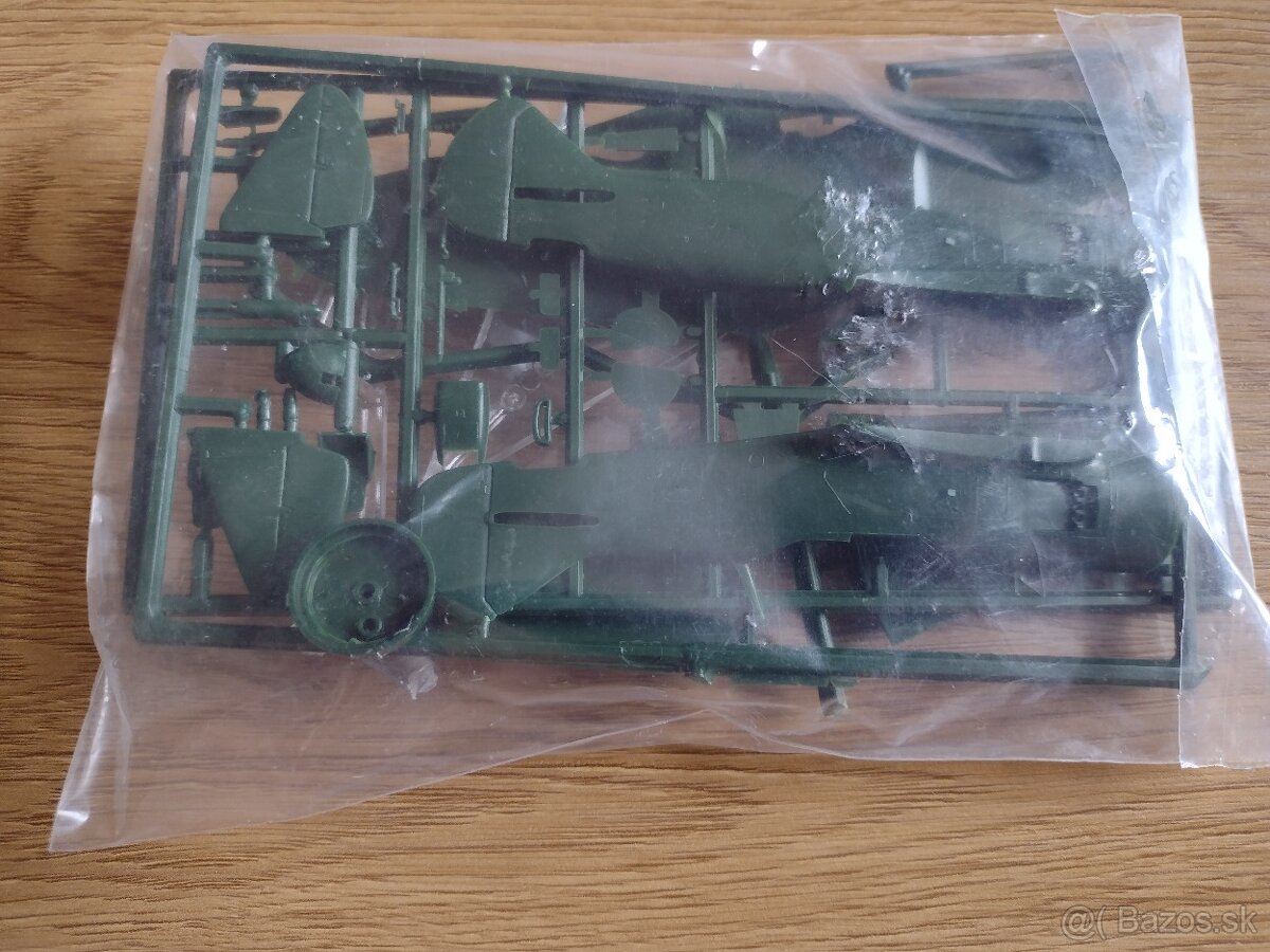 Plastikové modely 1:72 (12) - 19