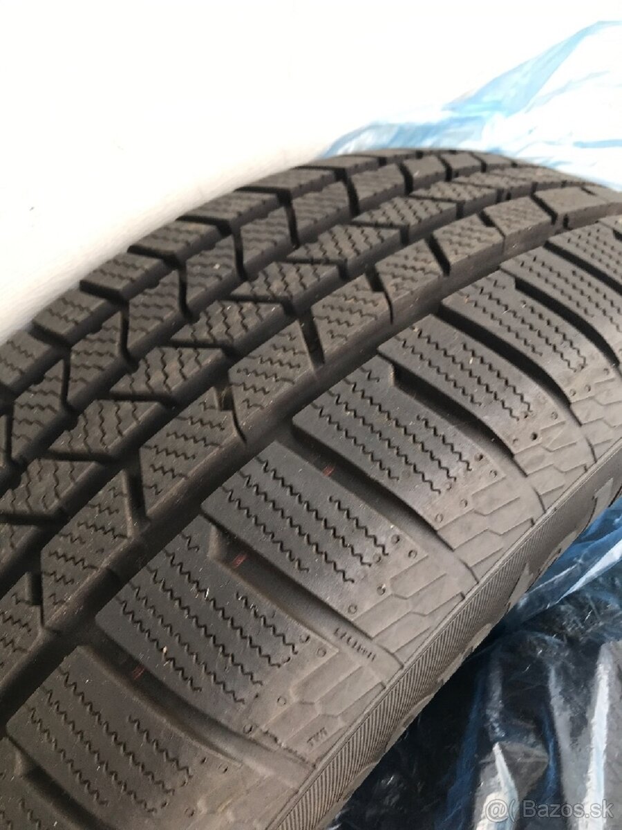 Opel Insignia 1.5T (121 Kw) automat Executive - 19