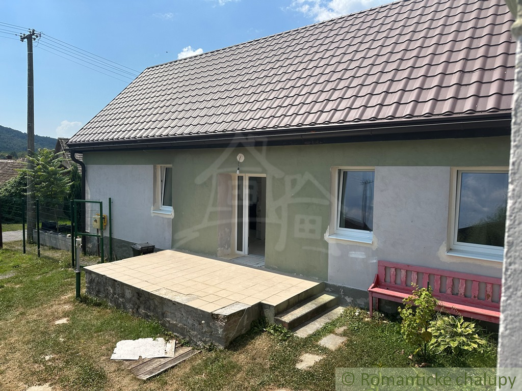 Dom po rekonštrukcii na kraji dediny v Lehote nad Rimavic - 19