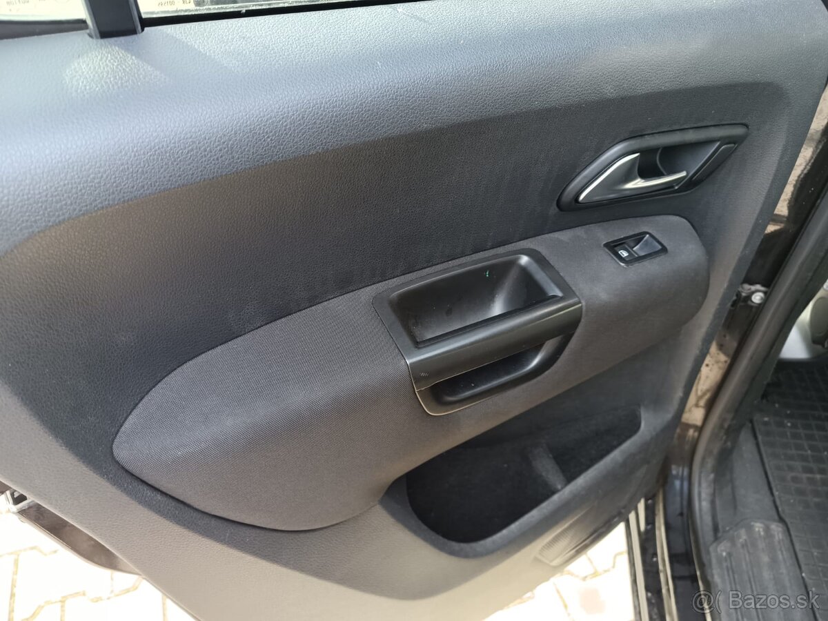 VOLKSWAGE AMAROK 3.0 - NA PREDAJ / SPLATKY - 19