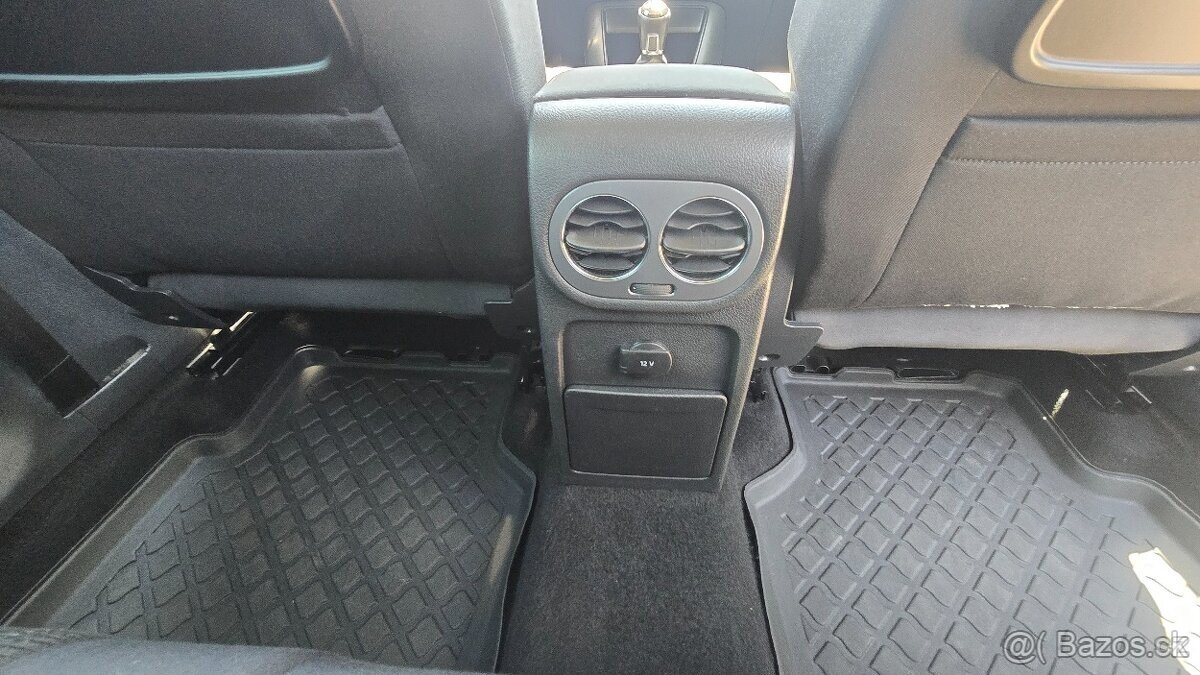 VW TIGUAN - 19