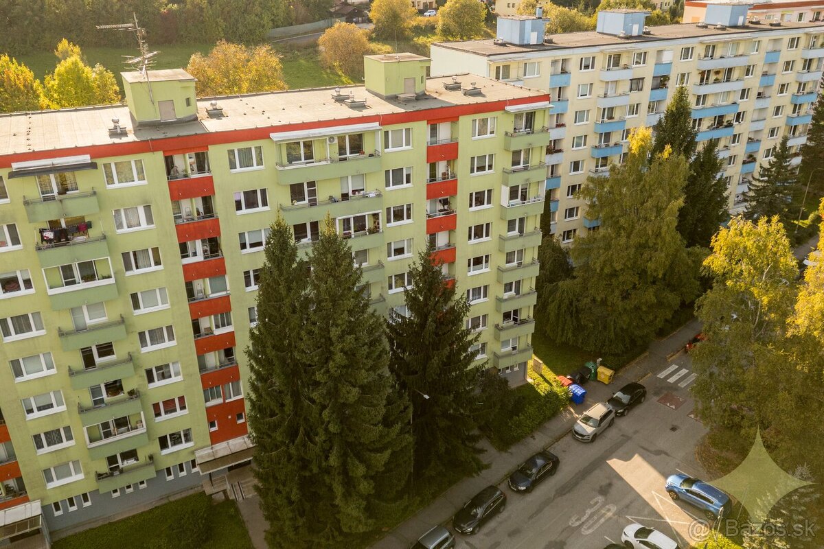 REZERVOVANÉ - Na predaj: zariadený 1-izbový byt, 40 m² – Fon - 19