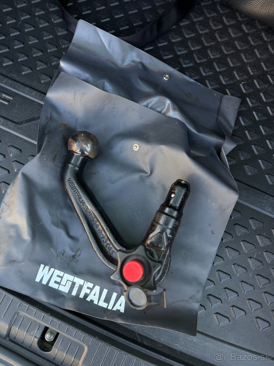 Volkswagen Golf 1.6 TDI DSG - 19