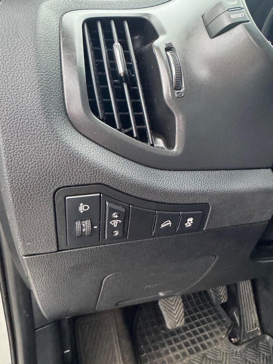 Kia Sportage 1.7CRDI 2WD - 19