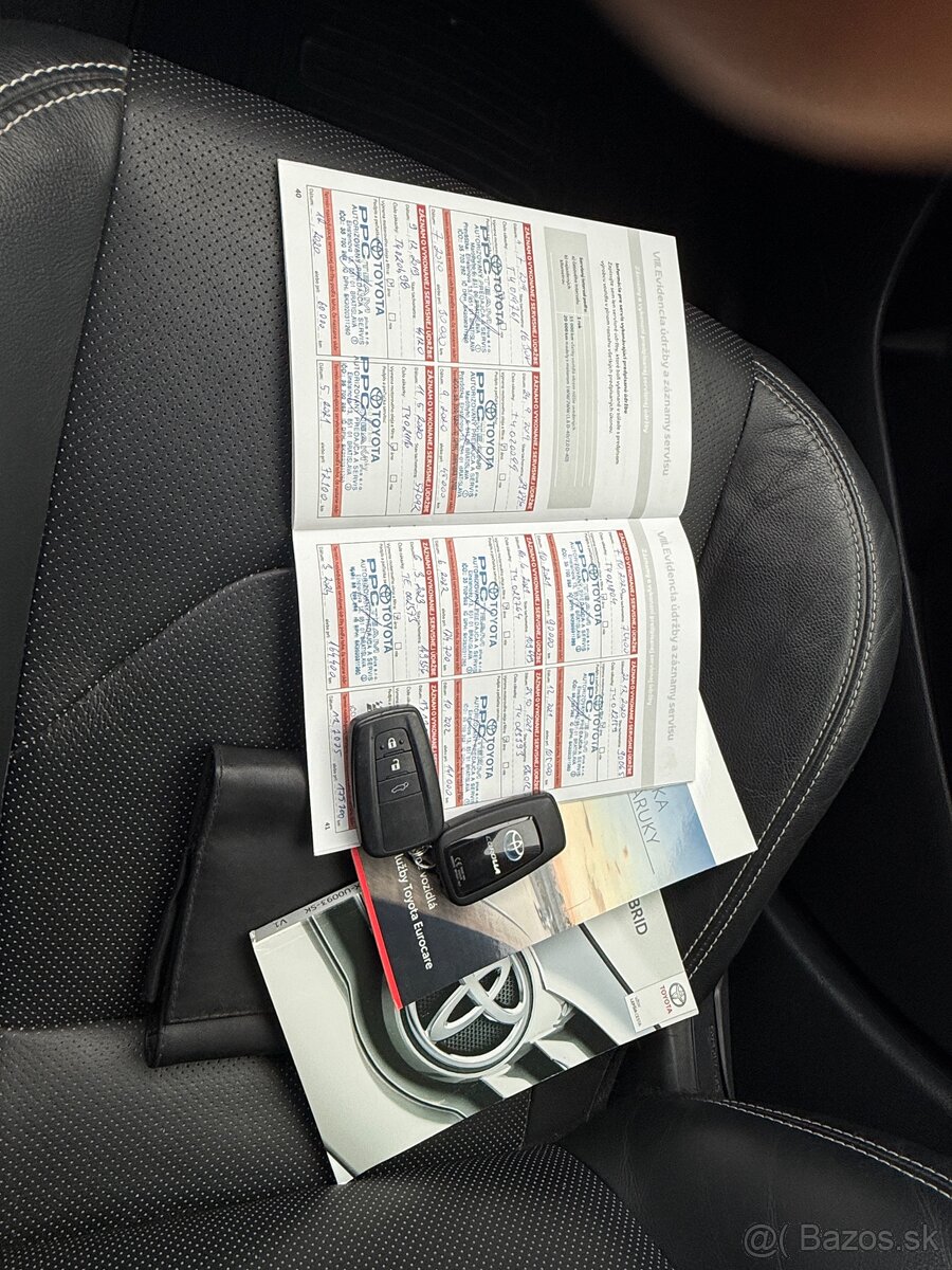 Toyota corolla 2.0 hybrid Executive - 19