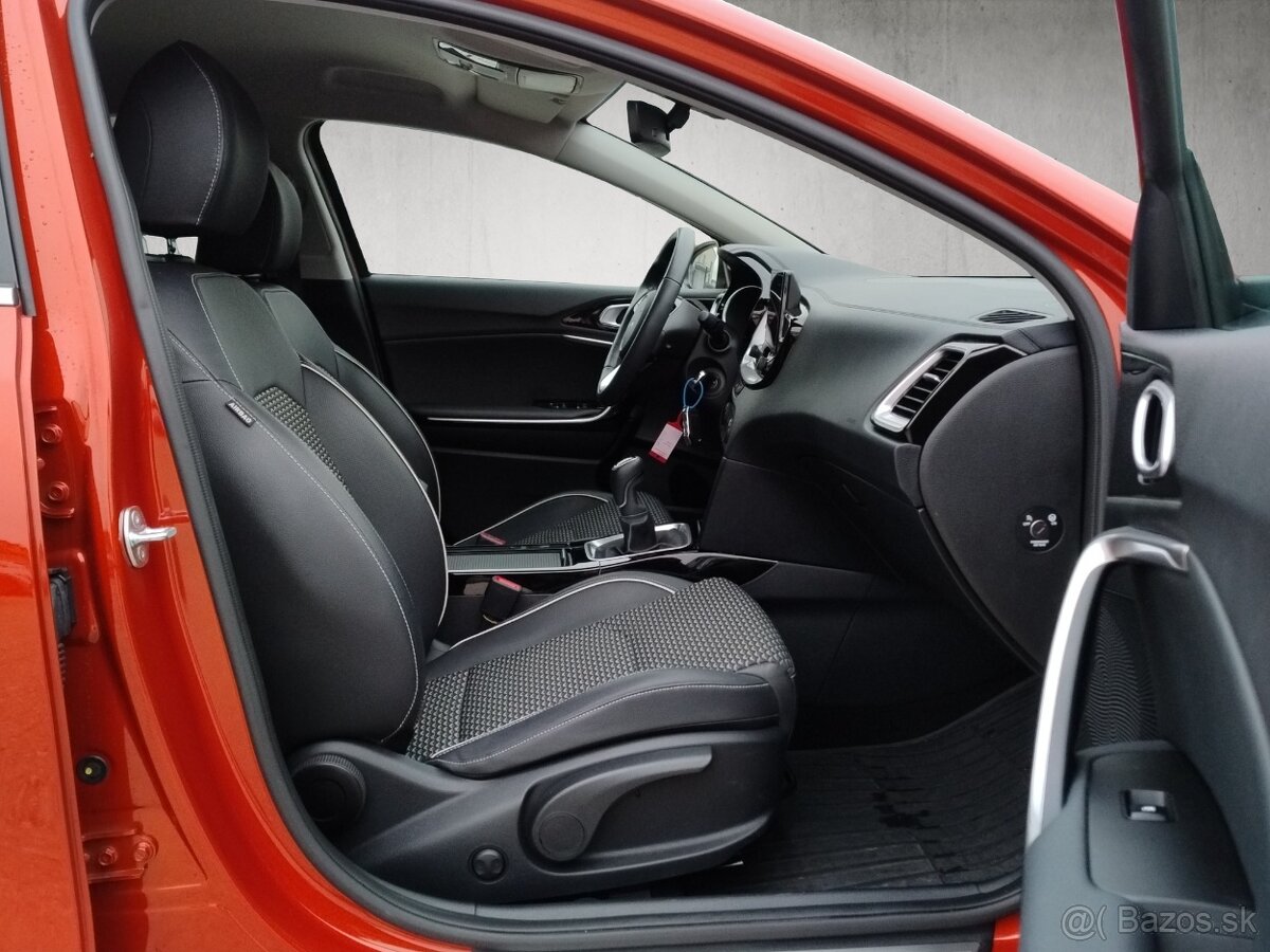 Predám Kia XCeed 1.5 T-GDi M6 GOLD - 19