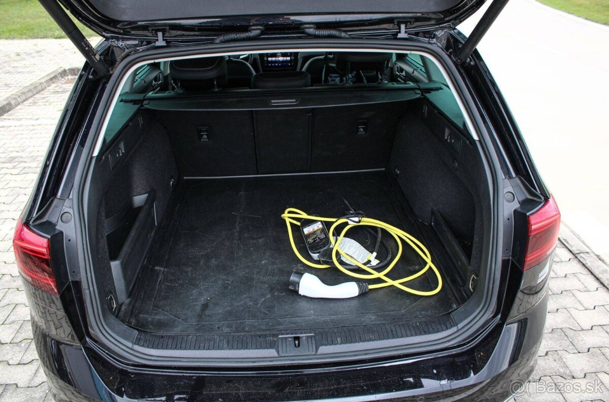 Volkswagen Passat Variant GTE 1.4 TSI DSG - 19