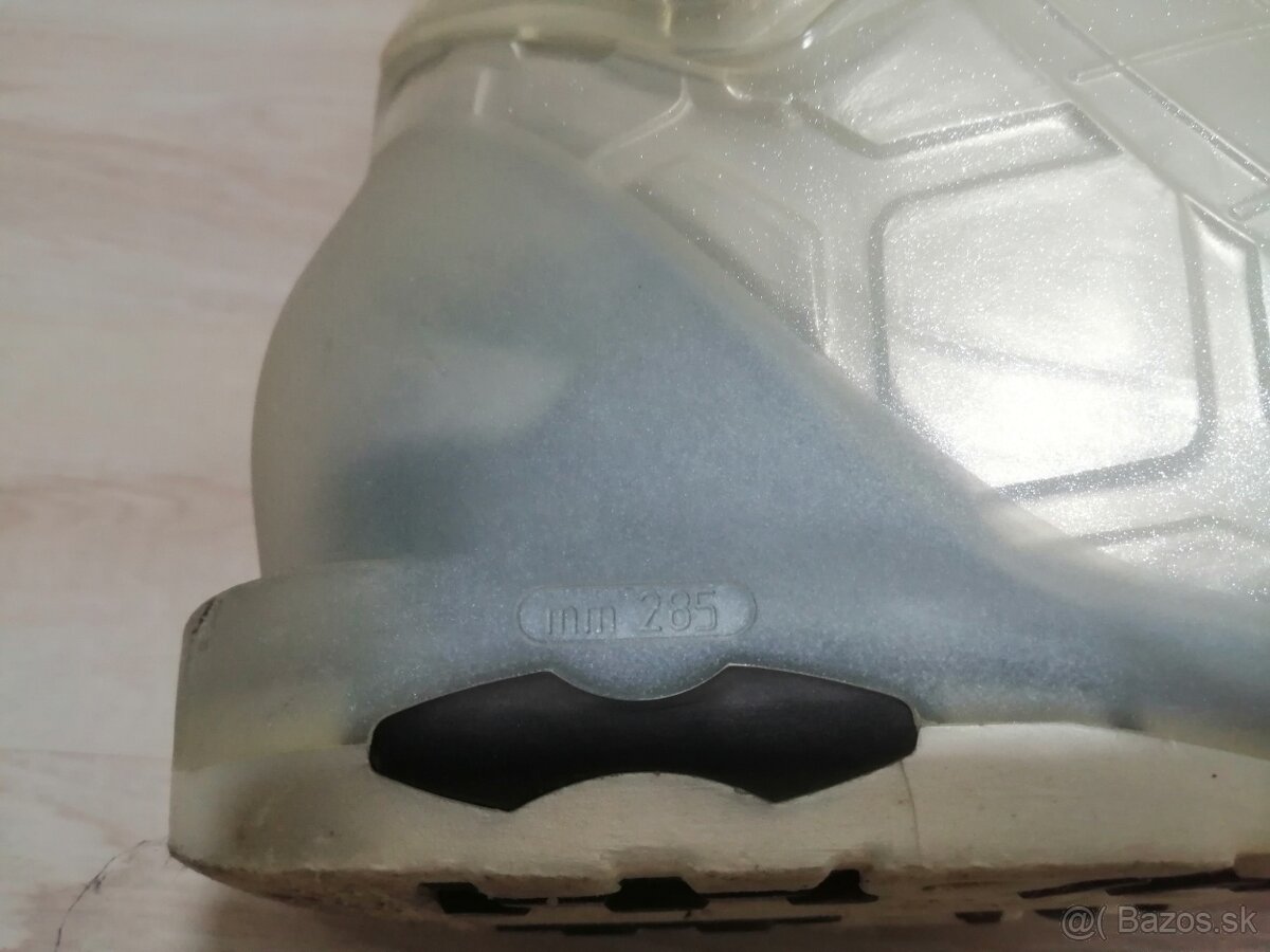 SALOMON + lyžiarky - 19