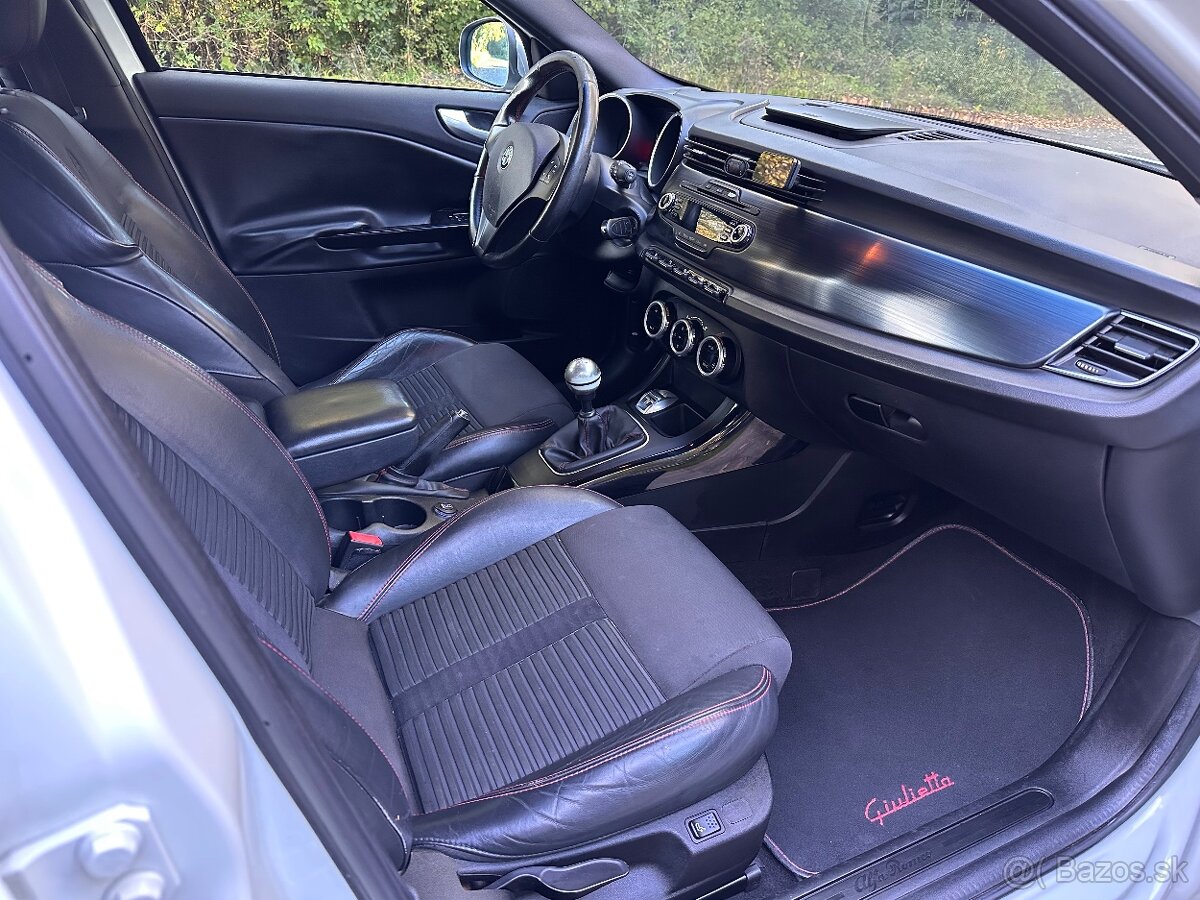 Alfa Romeo Giulietta 1.4 T 120 (benzín, 88 kW) - 19