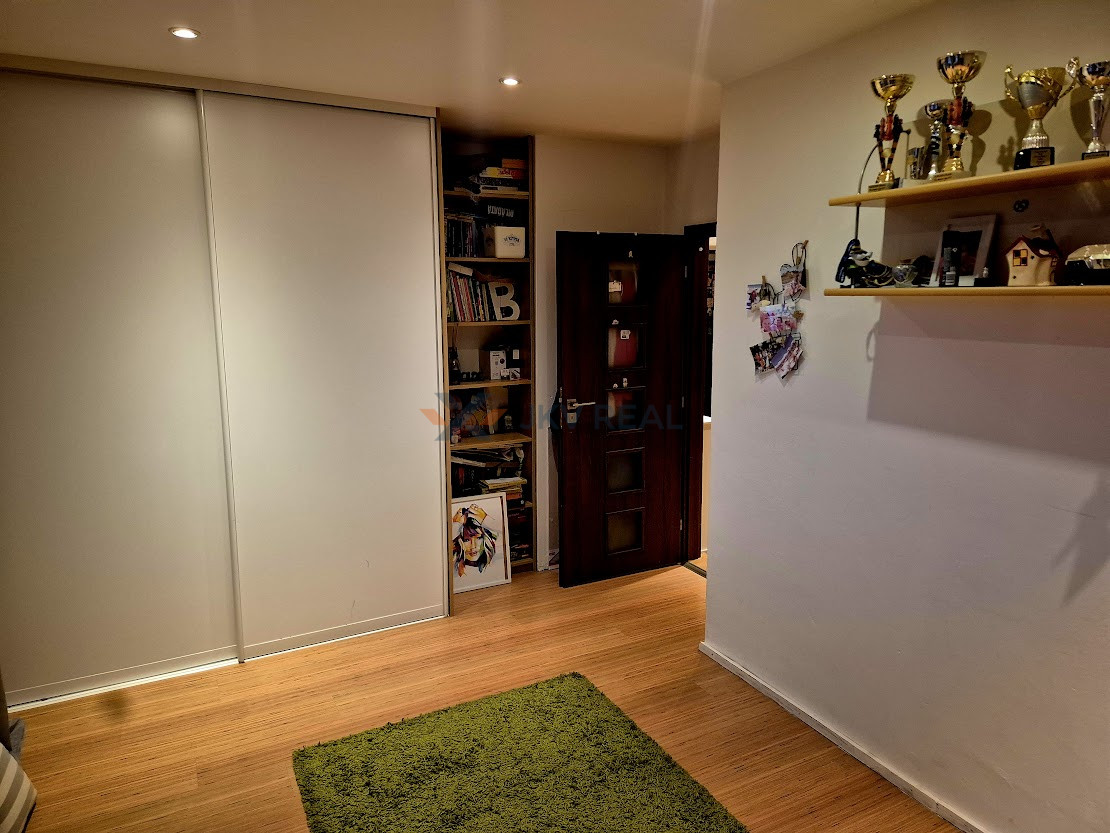 Predám exkluzívny 4 izb.byt,100 m2,loggie 2,záhrada,Podhrado - 19