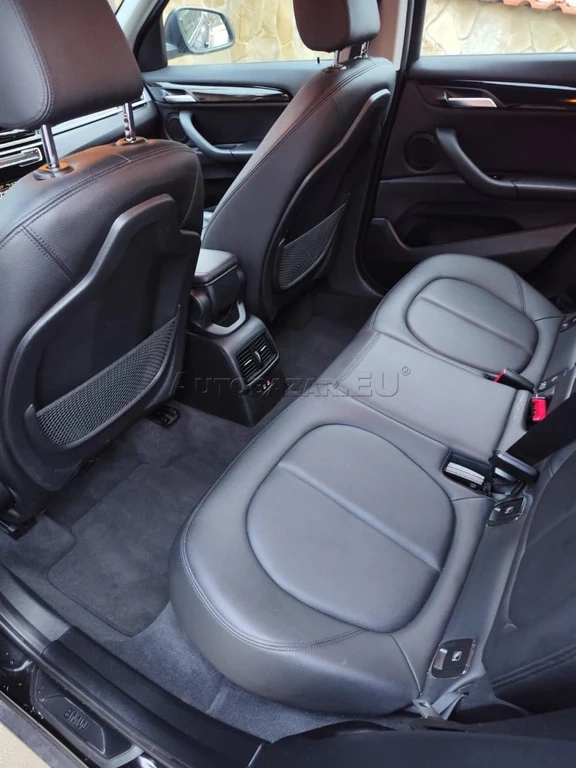 BMW X1 sDrive18d - 19