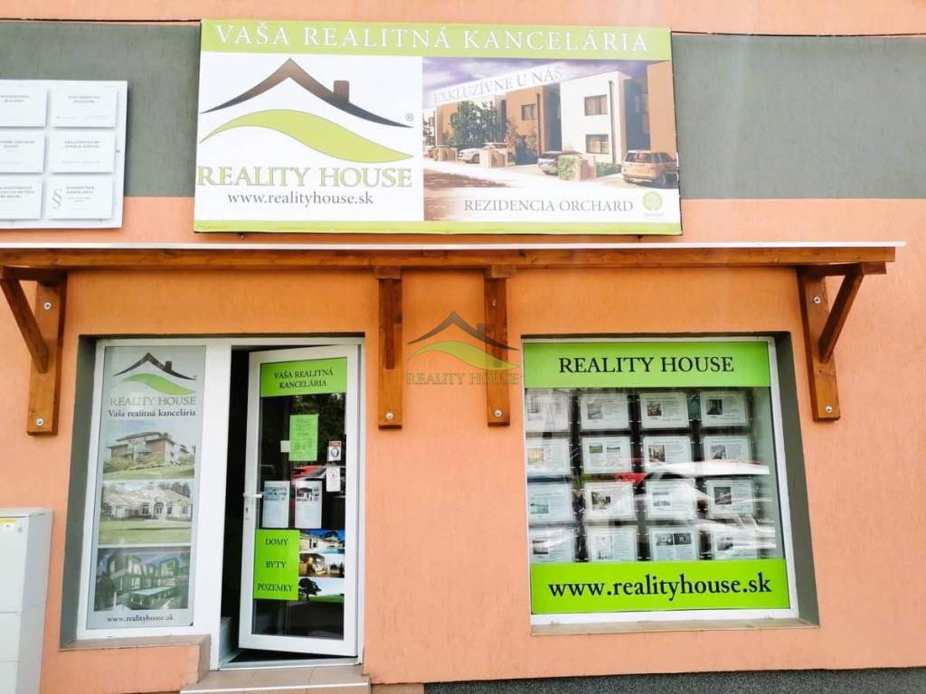 Chalupa priamo pod Lesom - blízko Morského Oka - 19