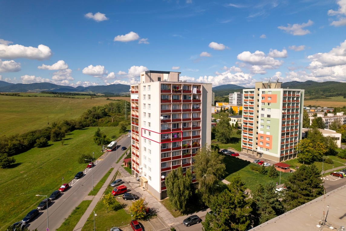 REZERVOVANÉ - NA PREDAJ 3 – IZBOVÝ BYT NA ETAPE S 2 LOGGIAMI - 19