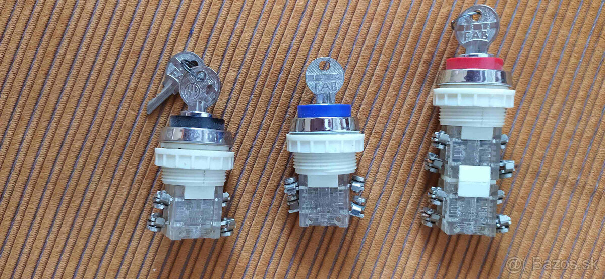 Elektroinštalačný materiál - 19