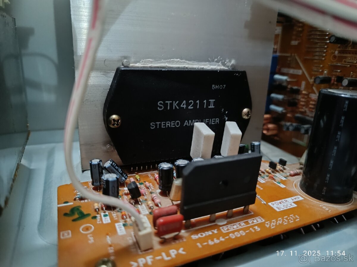 SONY RX90... plne funkčná...2x100W RMS - 19