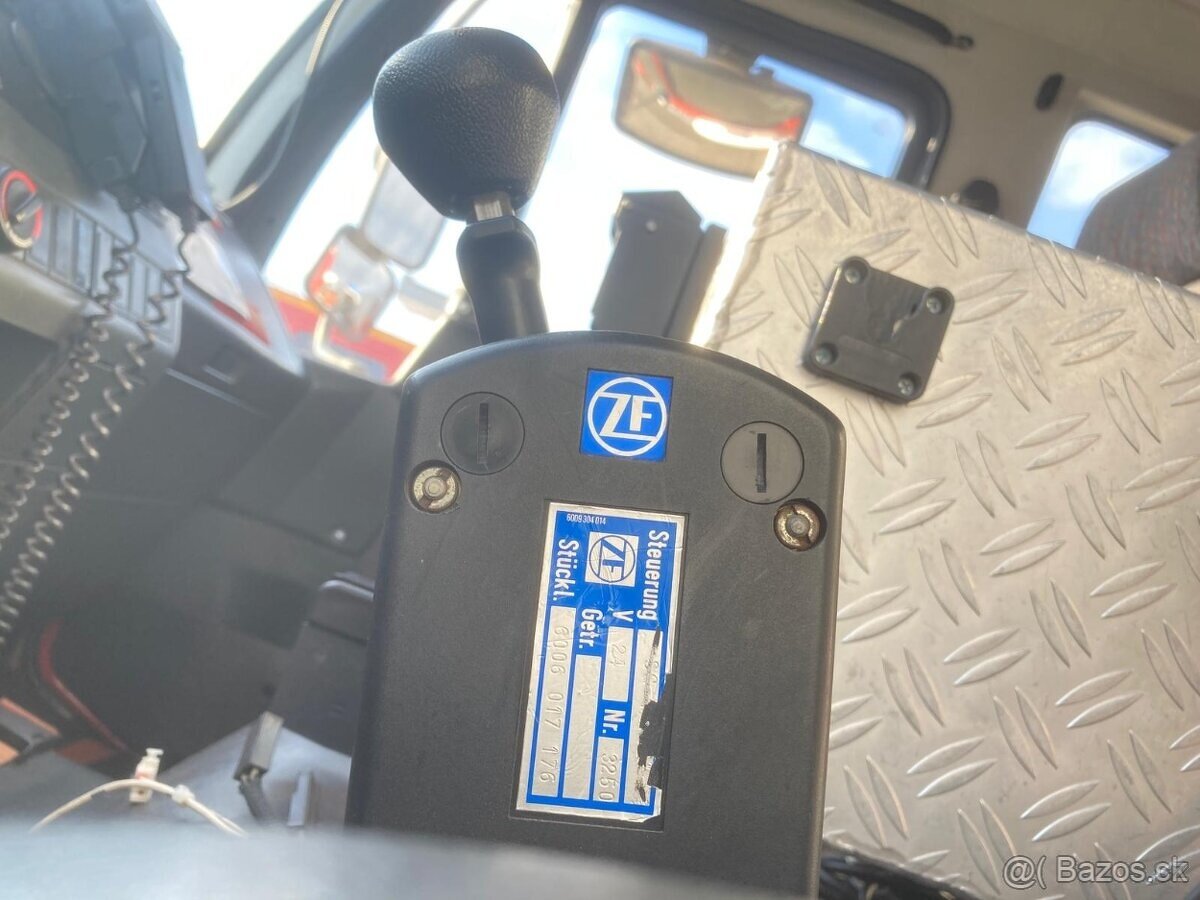 Predáme hasičský MAN 14.264, 4×4, - 19