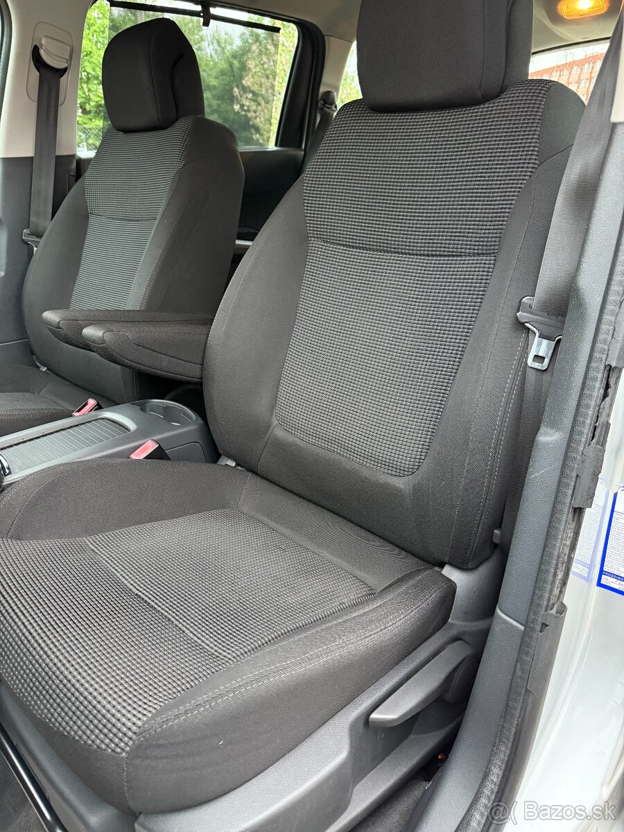 Peugeot 5008 1.6 HDI 80kw--2010--manual--147.000km - 19