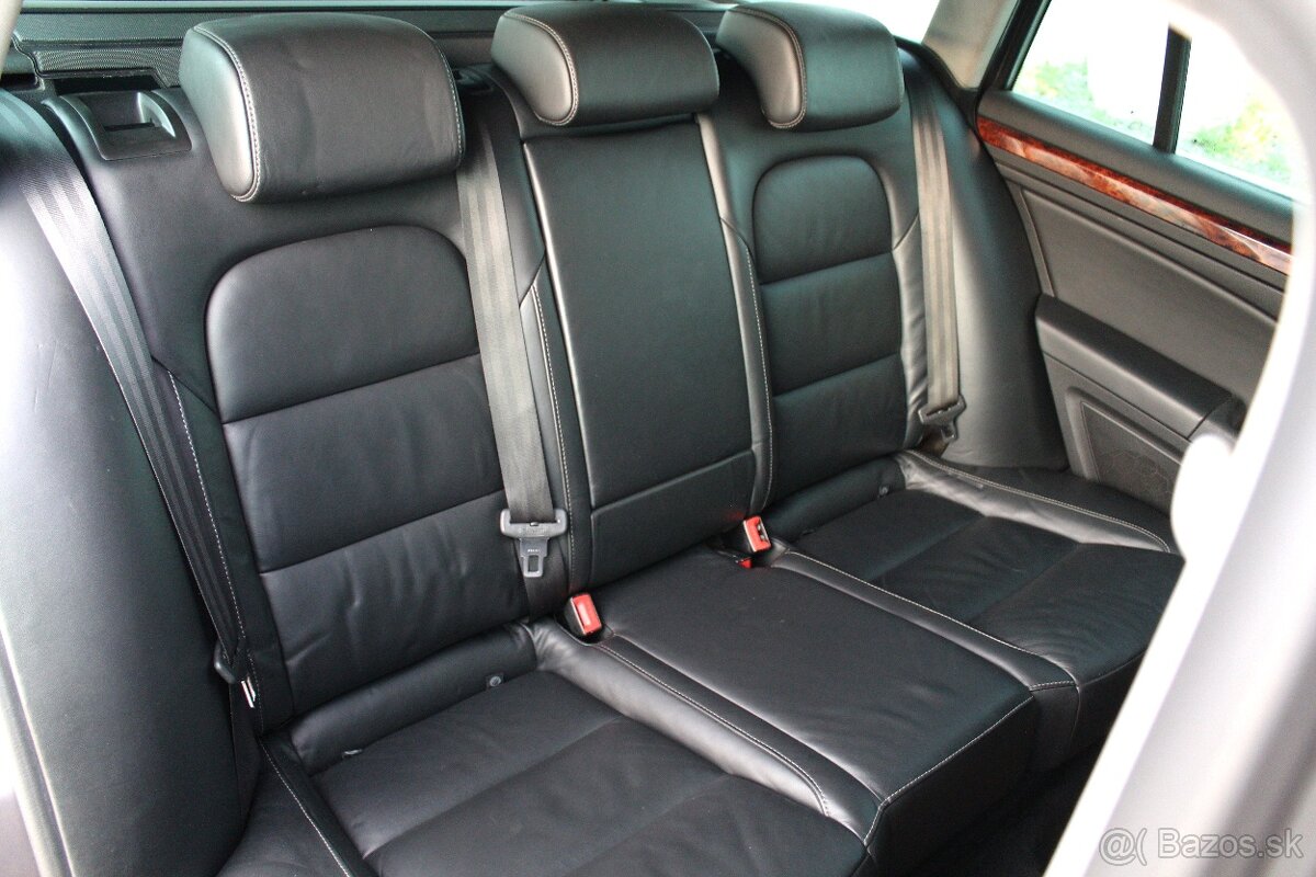 Škoda superb 2.0 TDI Elegance - 19