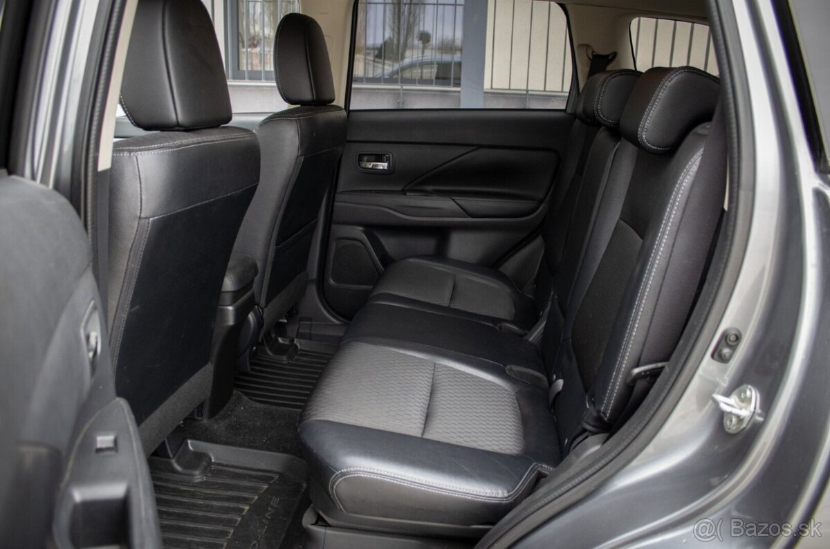 Mitsubishi Outlander 2.2 D-ID 110kW - 19