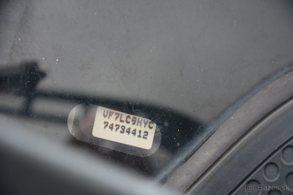 Citroen C4 2007 1.60 HDI - 19