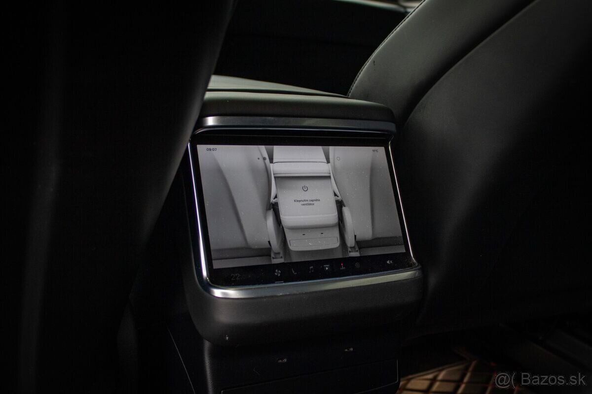 Tesla Model X AWD, 504kW, A, 5d. (2023) - 19