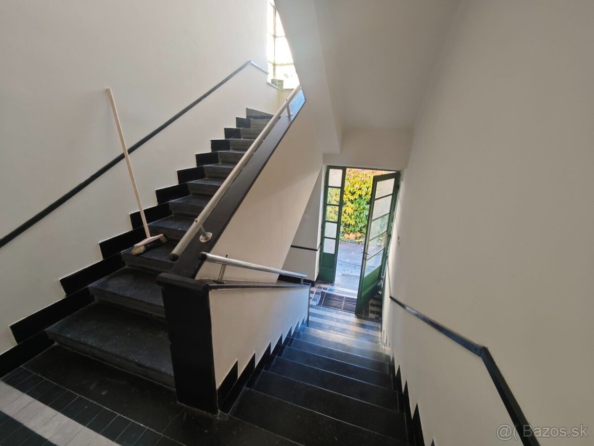 4 izbový priestor na prenájom, KE centrum - 19