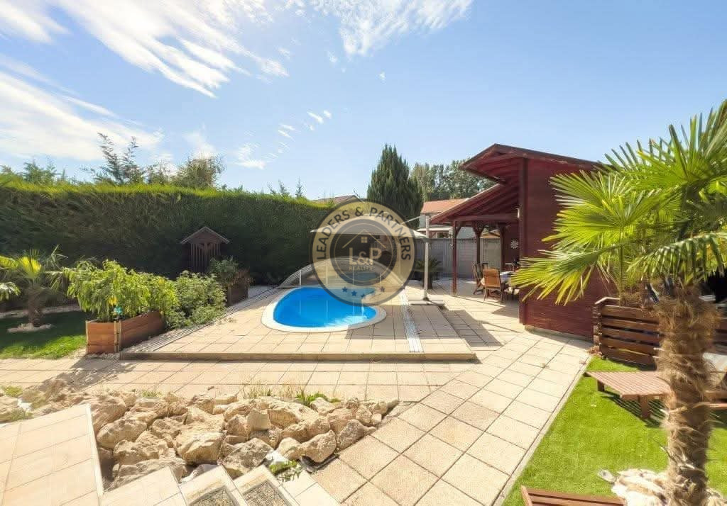 PREDAJ 7izbový rodinný dom Mosonmagyaróvár - 19