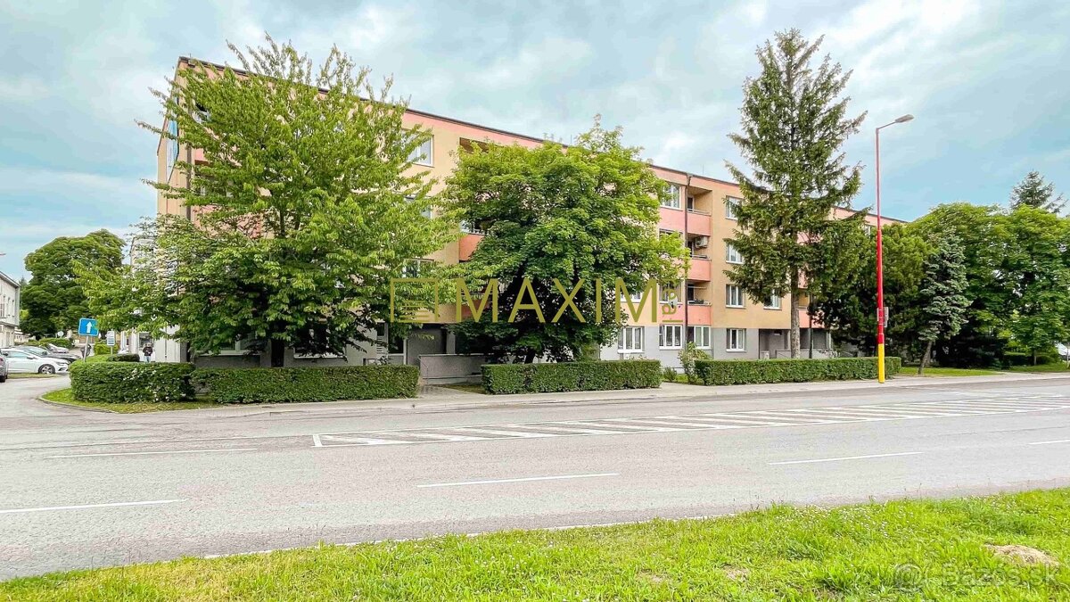 REZERVOVANÉ 4-izbový byt, 2. posch. + pivnica, rekonštrukcia - 19