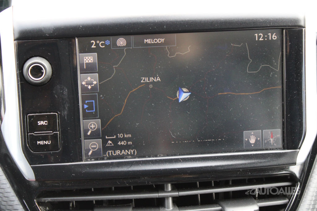 Peugeot 2008 1,2 e-THP 81 kW ALL - 19