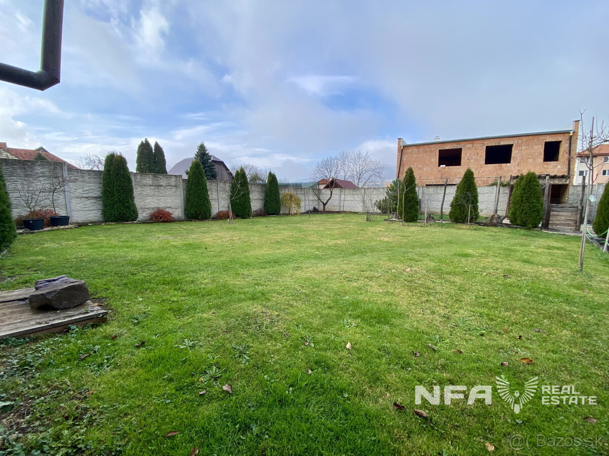 Na predaj zrekonštruovaný rodinný dom v Tekovskej Breznici - 19