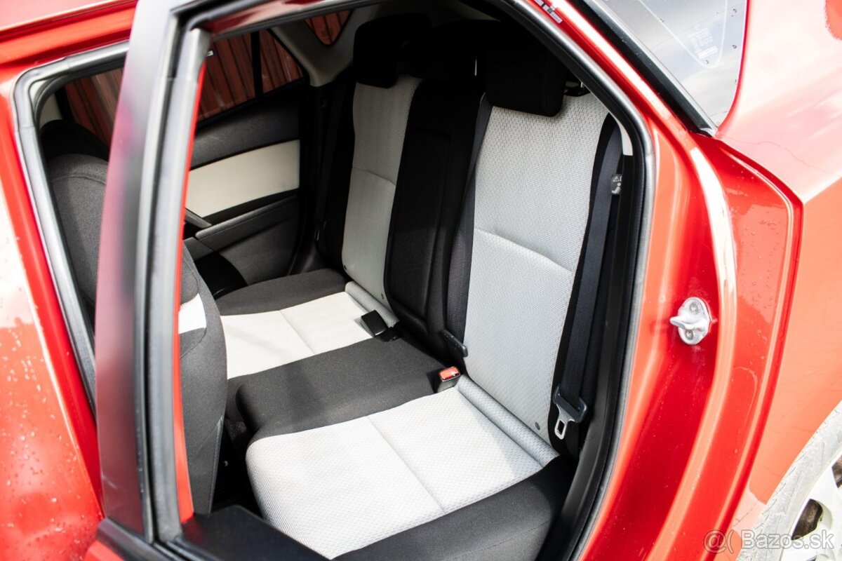 Mazda 3 1.6, 77kW (2010) - 19