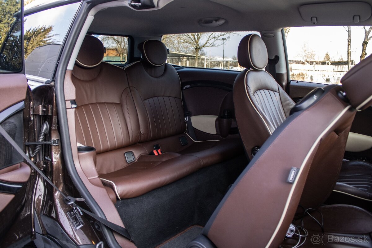 Mini Cooper S CLubman 128kW AT - 19