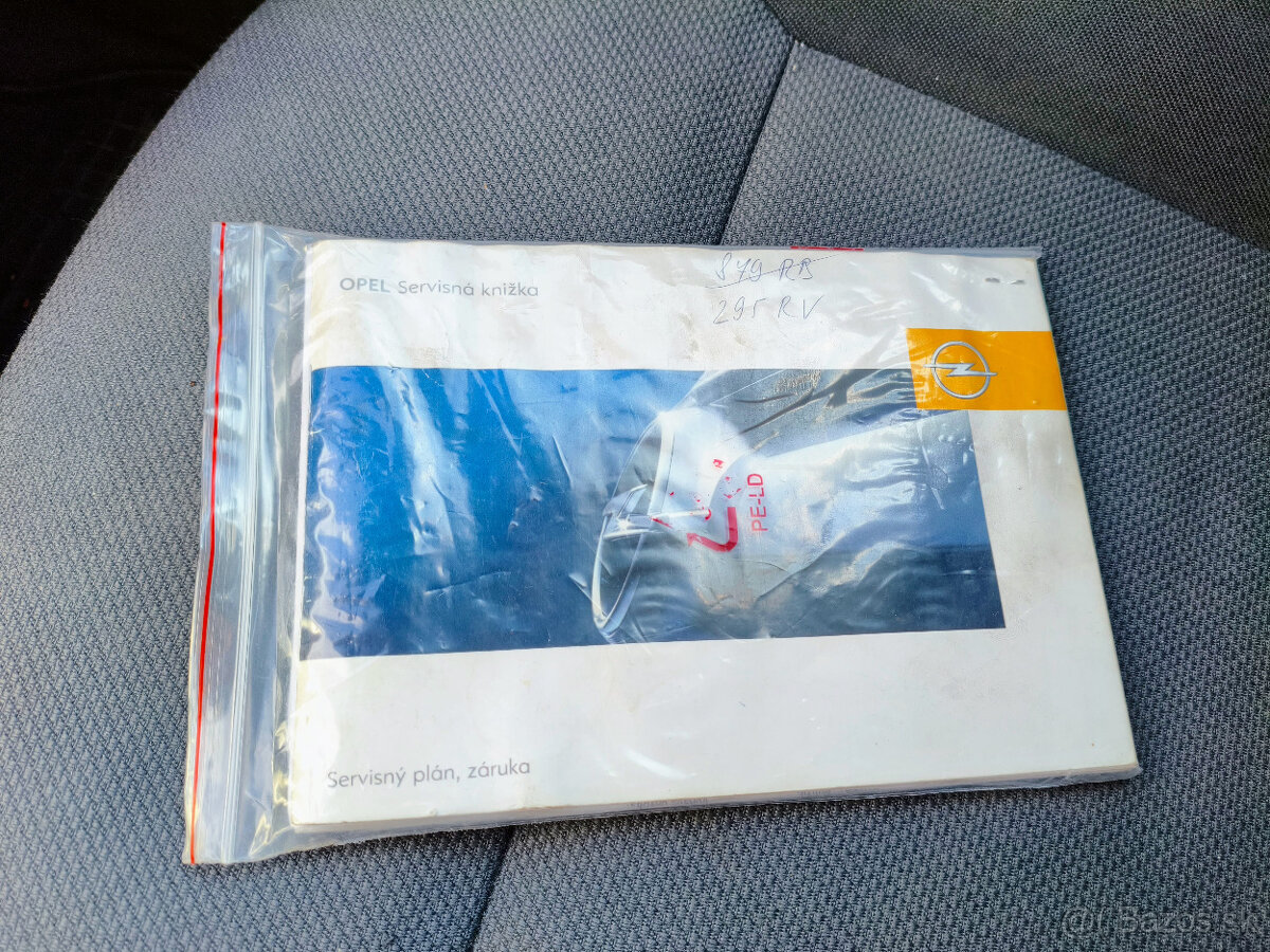 Opel Astra H 2007 benzin 1.6 16V 85kW / 307 000 km - 19