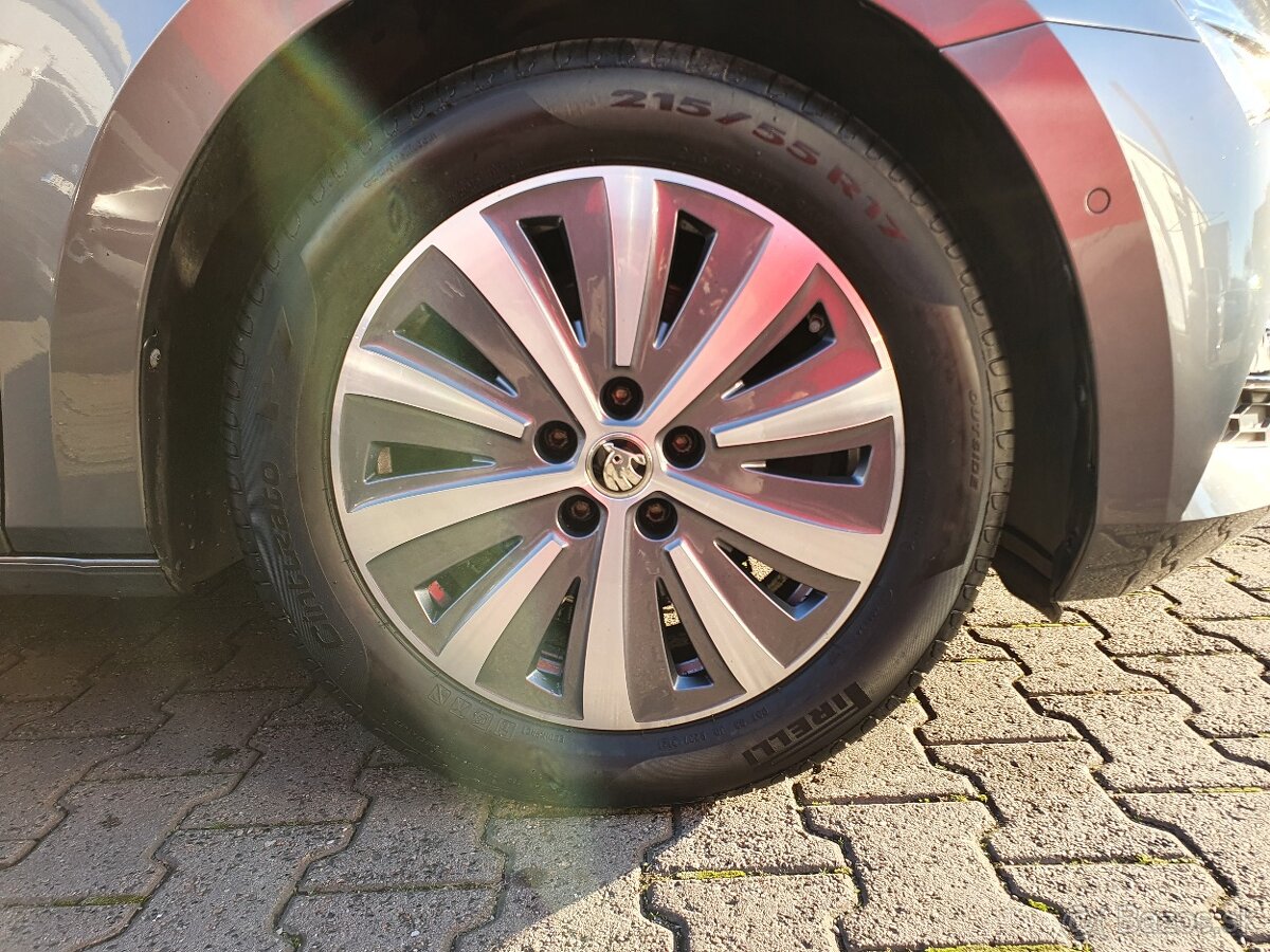 Škoda Superb 3 Combi TDI 147kW Premium - záruka Autodraft - 19