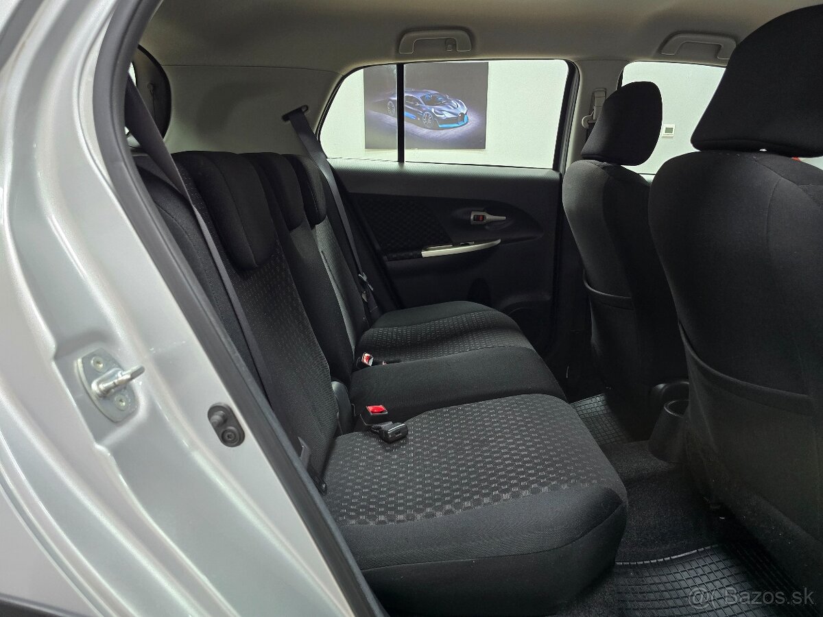 Toyota Urban Cruiser 1.4 I D-4D 4x4 Terra - 19