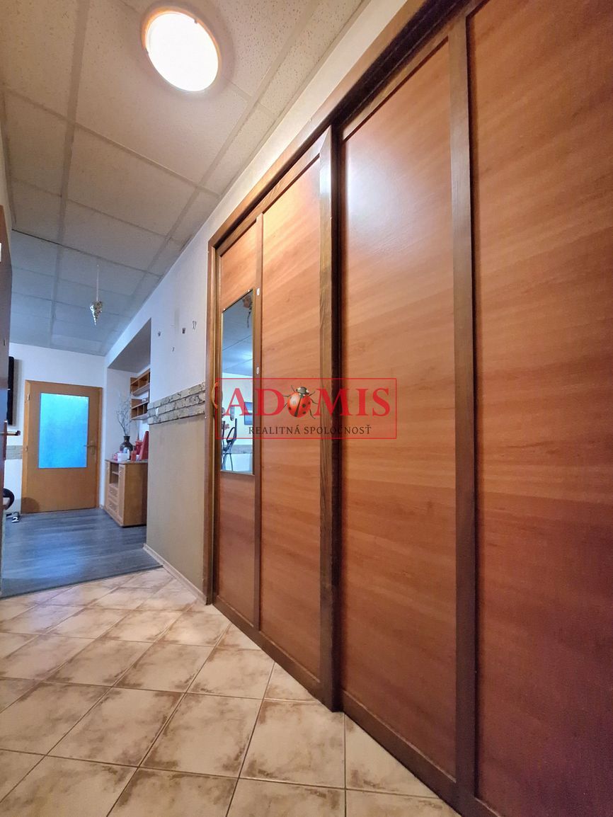 ADOMIS - predám 3izbový byt Šaca 64m2, Železiarenská ul. č.4 - 19