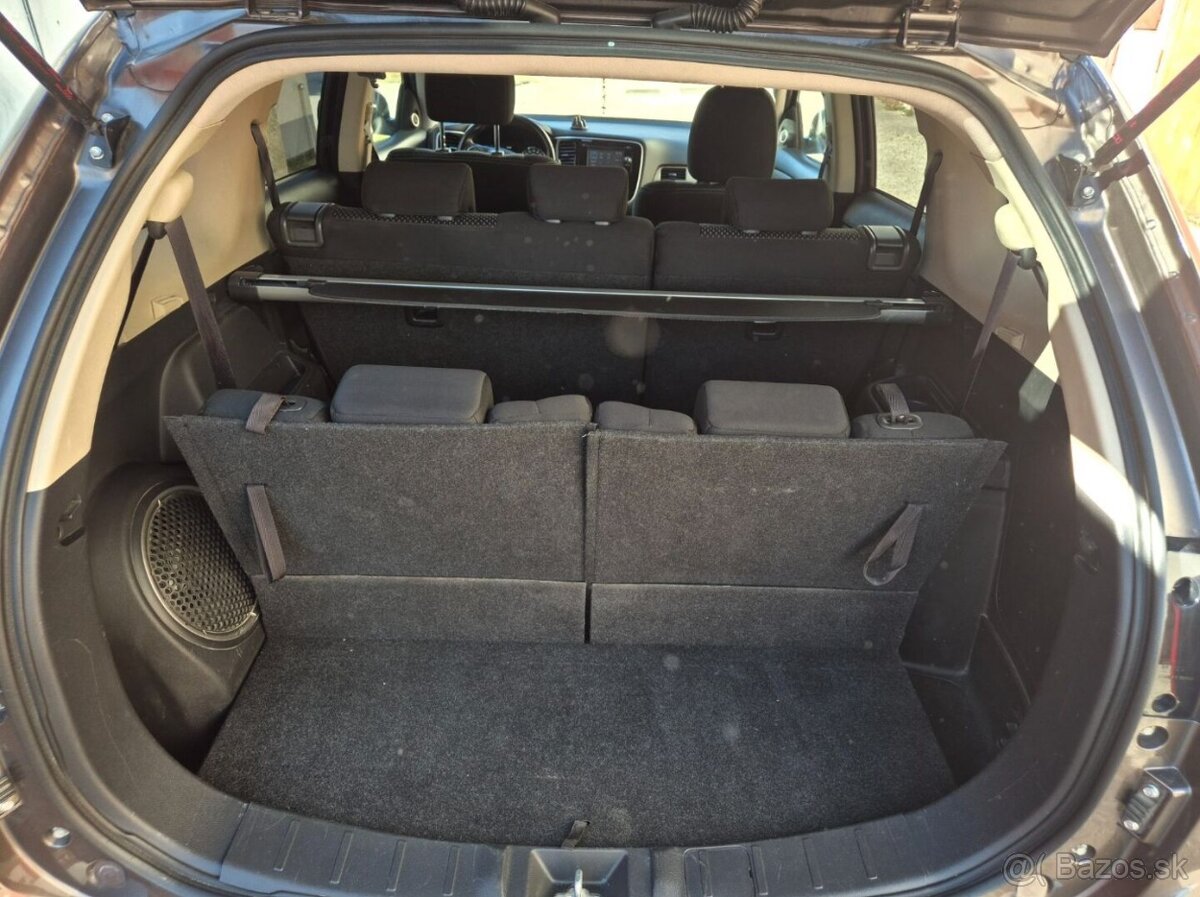 Mitsubishi Outlander 2.2D 4x4 2015 - 19