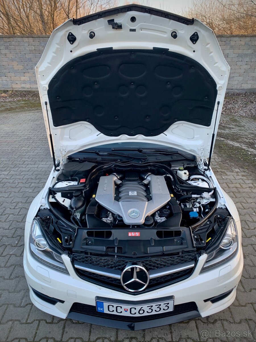 MERCEDES BENZ C63 AMG 2011 6.2 V8 400KW COUPE/PANO/KEYLESS - 19