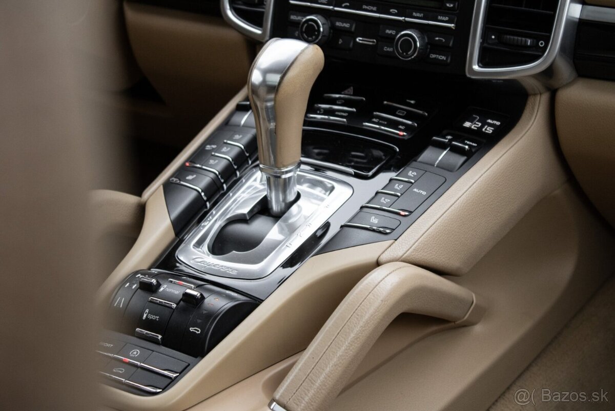 Porsche Cayenne S 3,0 176kw - 19